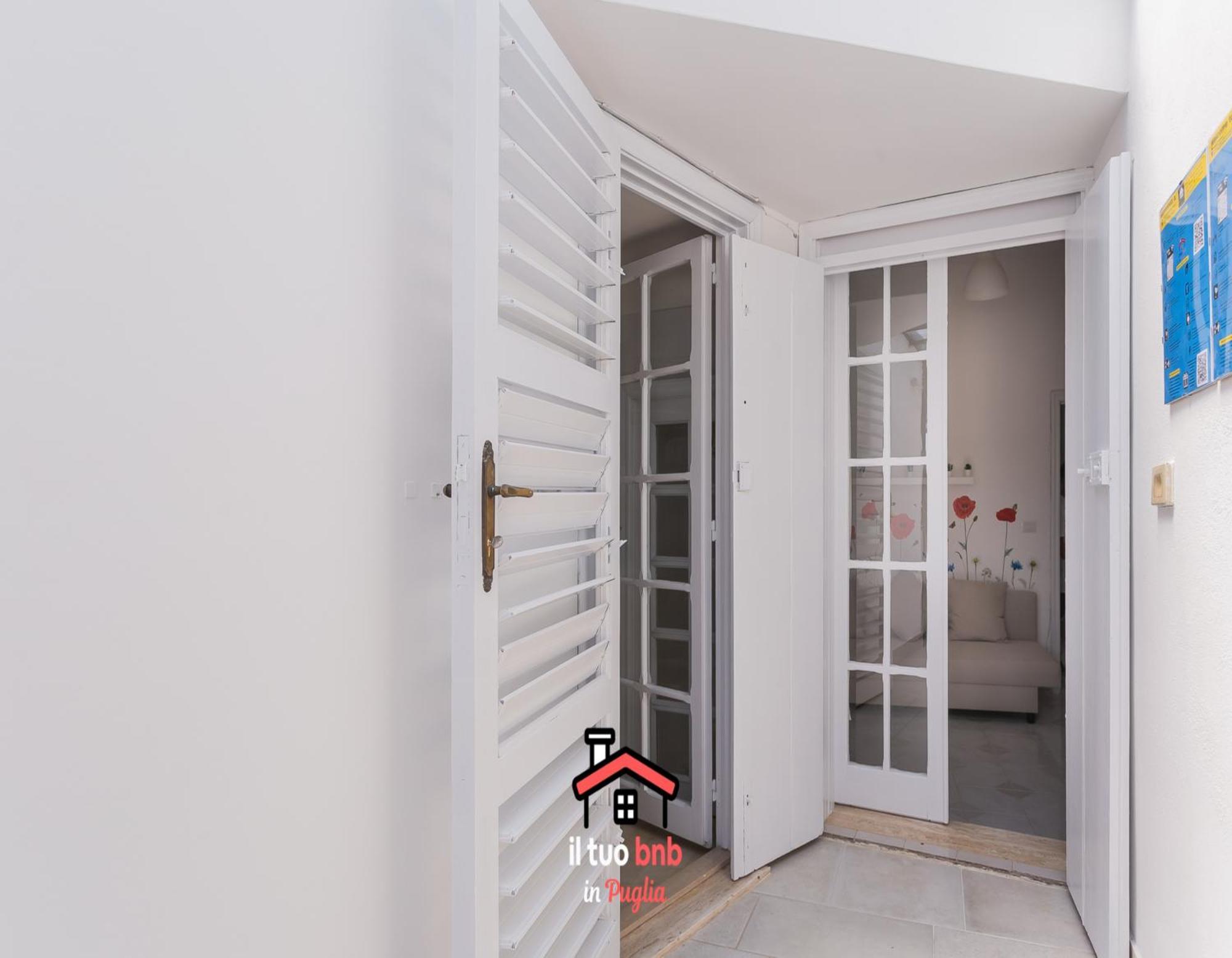 Casa Bianca Bnb,Big Terrace,10 Min Airport Beaches Bitonto Exteriör bild